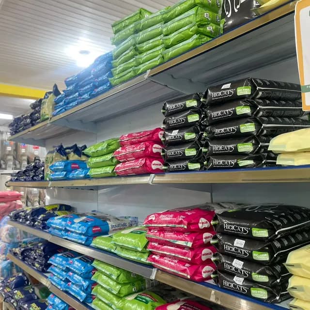 Ração pra gatos na Agropecuária Agro Alex